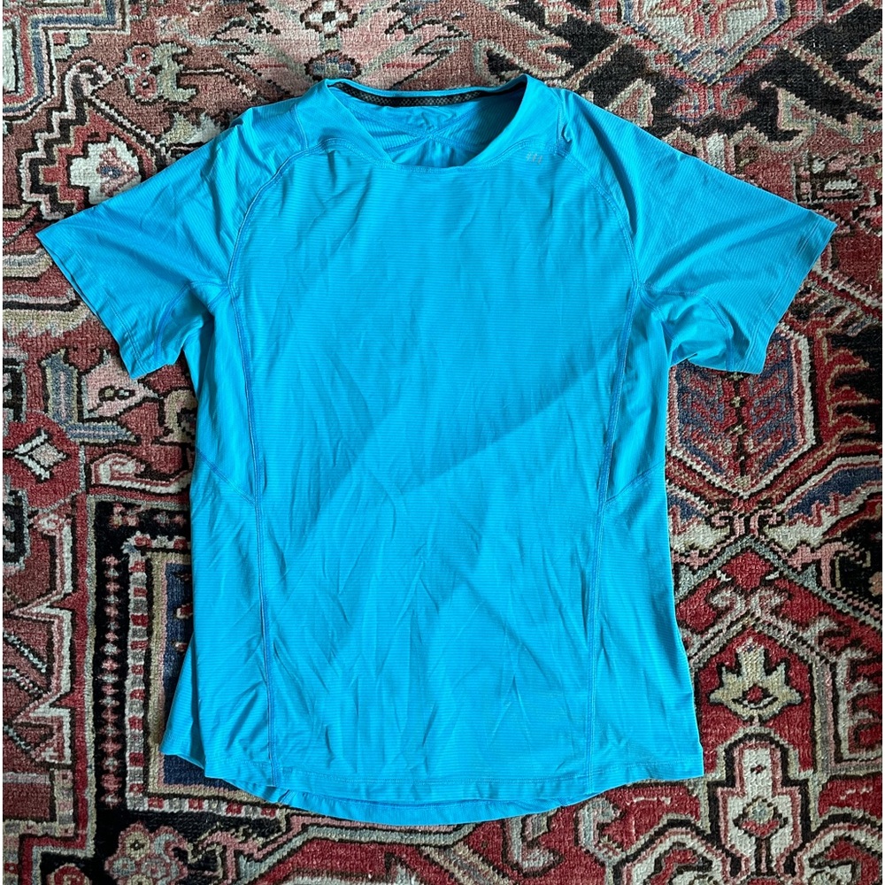 Lululemon Men’s Blue Metal Vent Breathe Short Sleeve